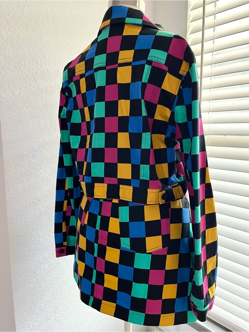 NEW DK CHECKERED MULTI COLOR JACKET AND SKIRT SET - Picture 3 of 9